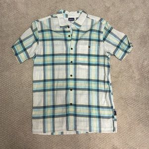 Men’s Patagonia button down